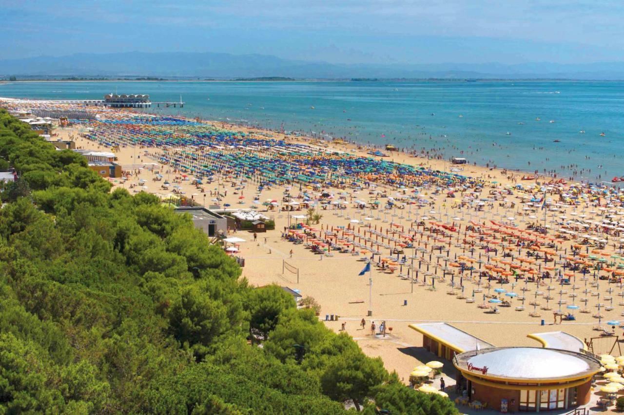 Villa Beethoven Lignano Sabbiadoro Extérieur photo